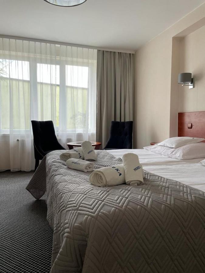 Hotel Osrodek Perelka à Kołobrzeg Extérieur photo