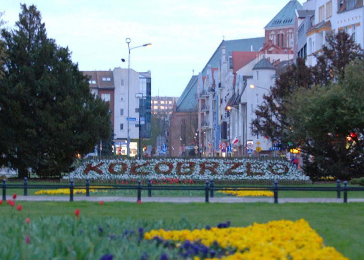 Hotel Osrodek Perelka à Kołobrzeg Extérieur photo